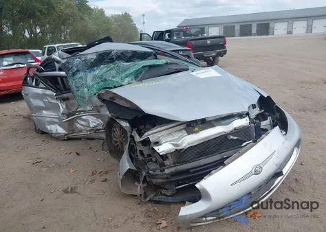 2001 Chrysler Concorde Lxi из США, поврежденный, VIN 2C3AD36J31H655779